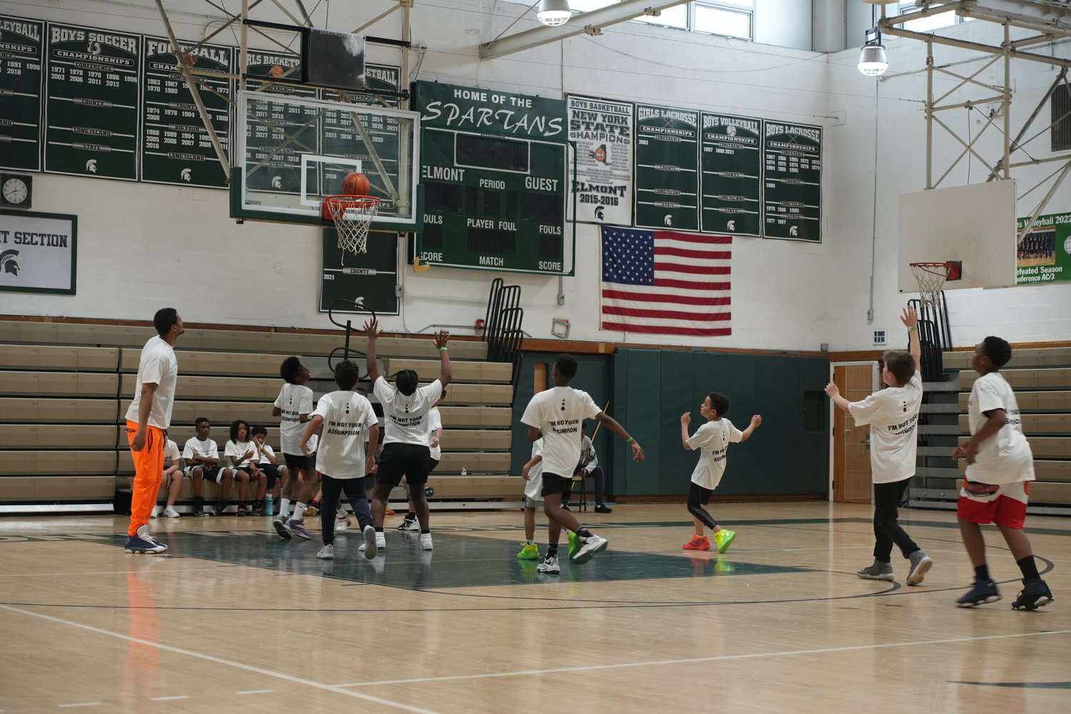 Basketball Pros Help Students Improve Skills At Elmont Memorial High 